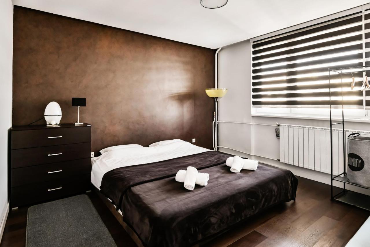 2 Bedroom Penthouse In City Center, Free Parking SJJ Exterior foto